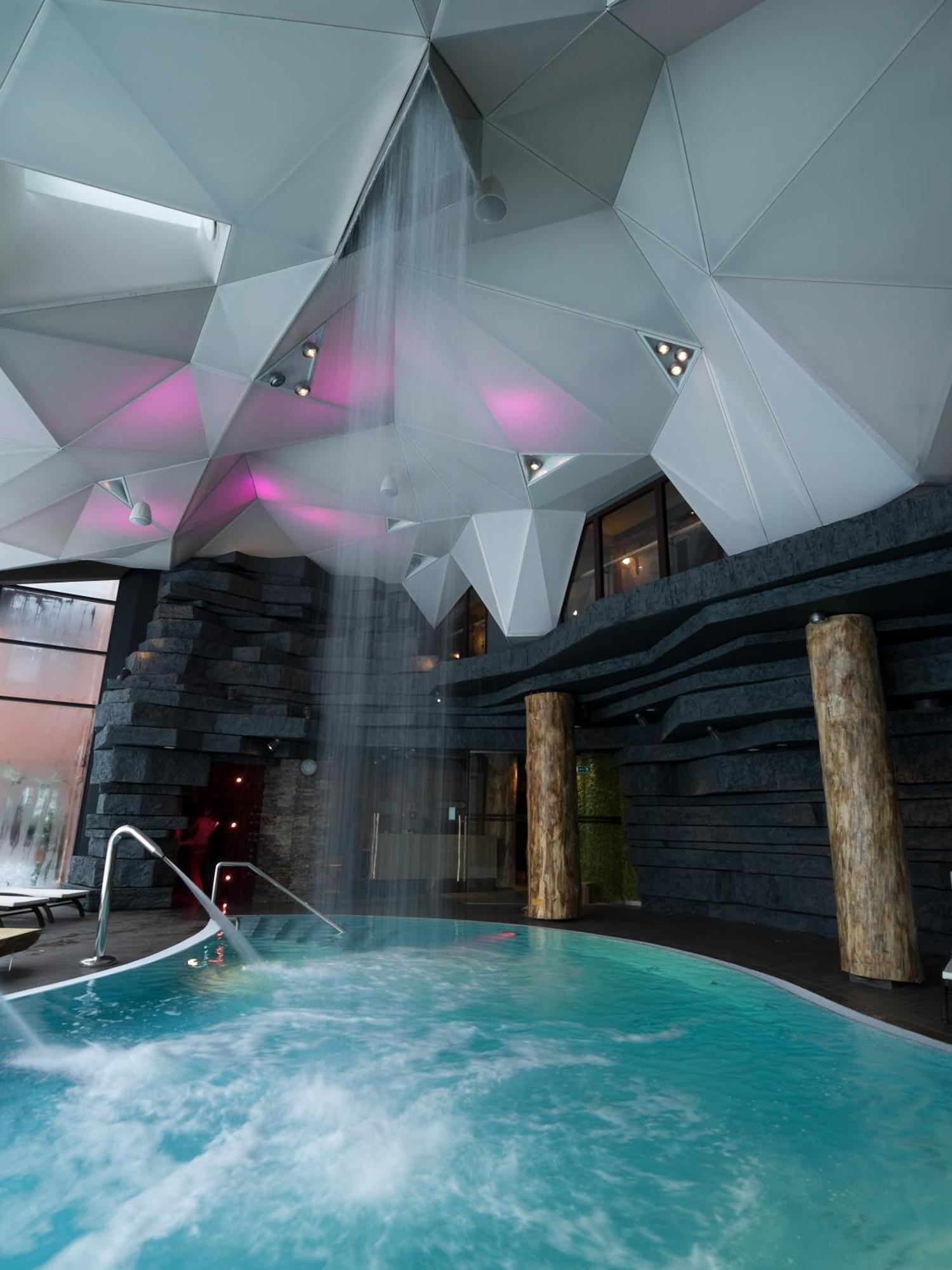Hotel Zubrowka Spa & Wellness Беловеж Экстерьер фото