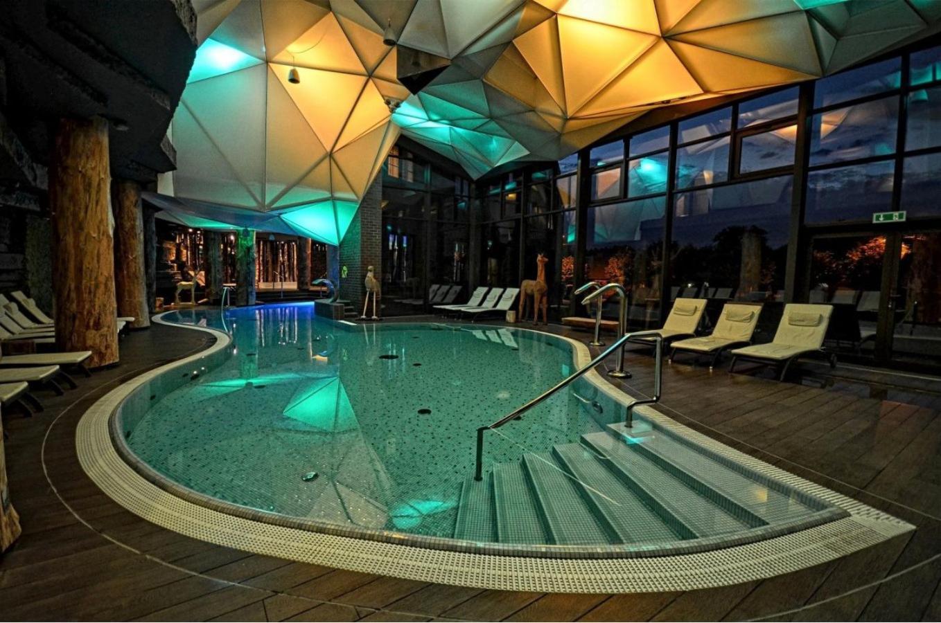 Hotel Zubrowka Spa & Wellness Беловеж Экстерьер фото