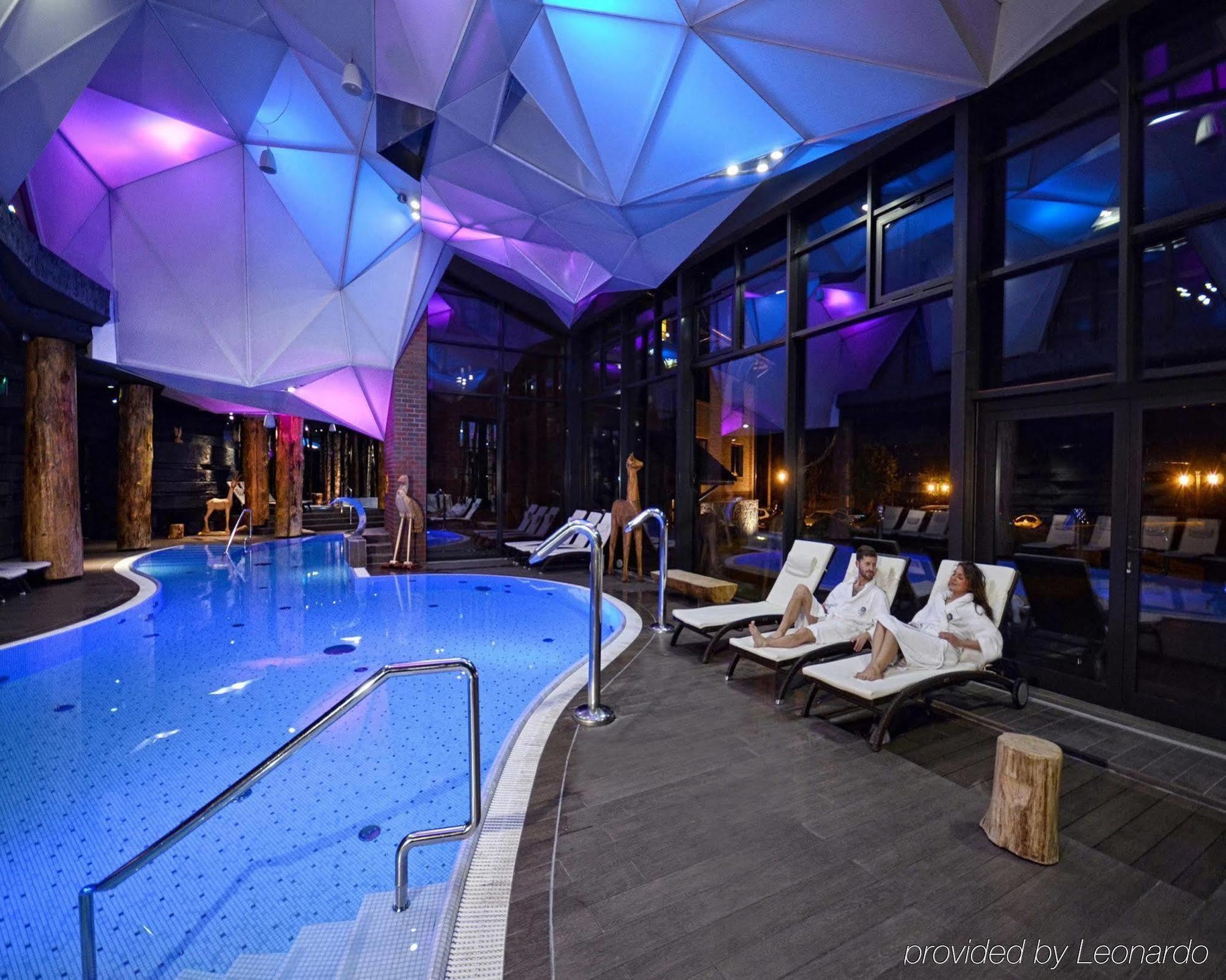 Hotel Zubrowka Spa & Wellness Беловеж Экстерьер фото