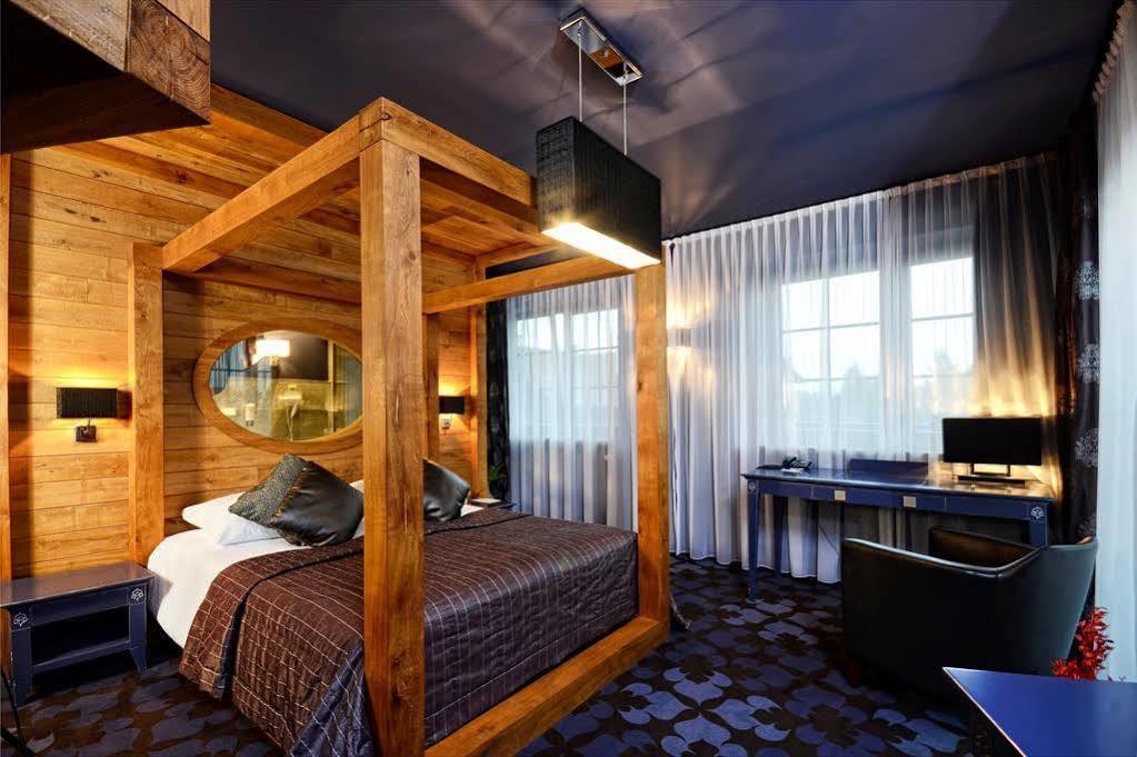 Hotel Zubrowka Spa & Wellness Беловеж Экстерьер фото