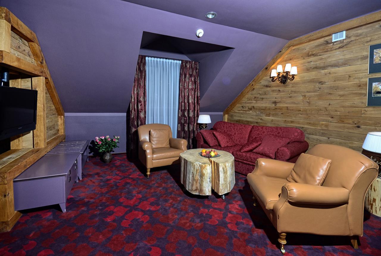 Hotel Zubrowka Spa & Wellness Беловеж Экстерьер фото